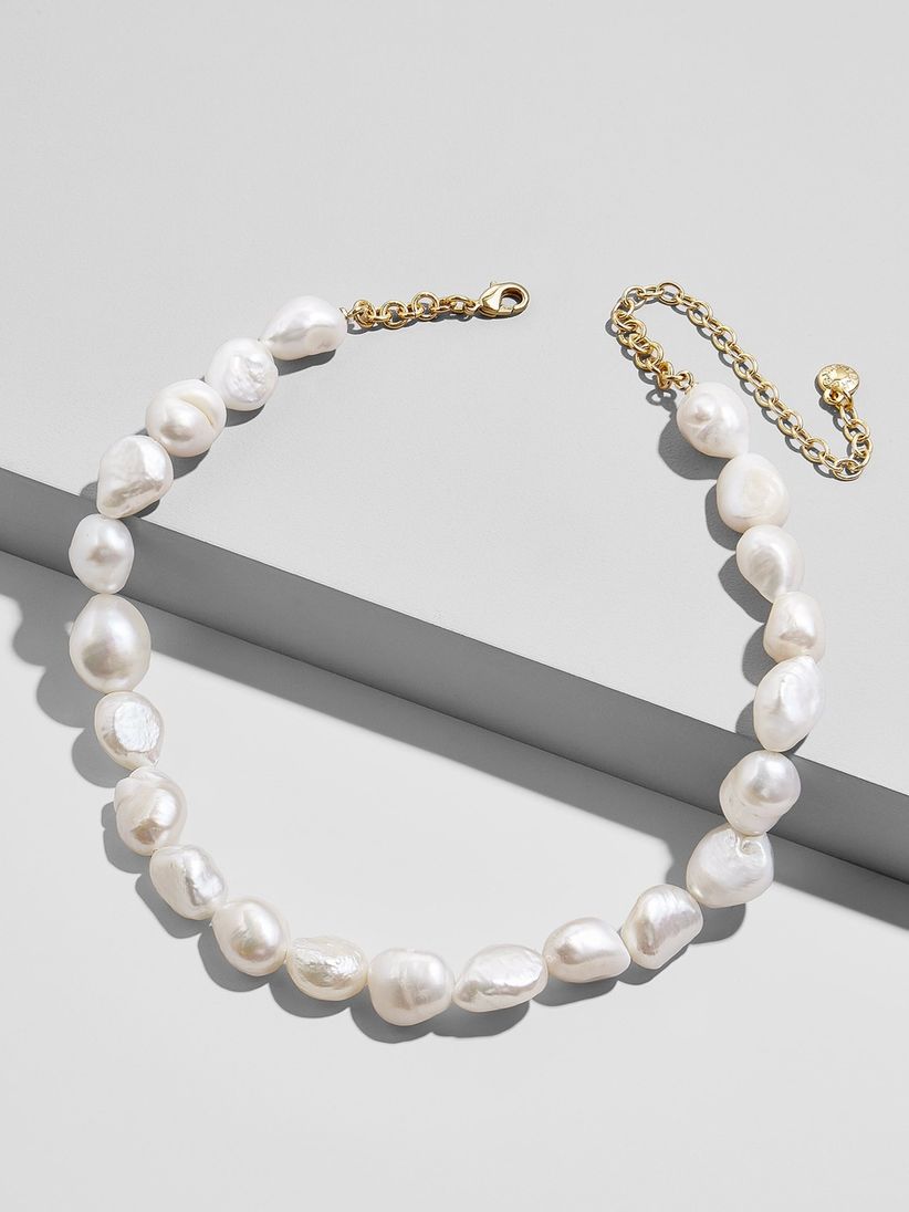pearl statement necklace