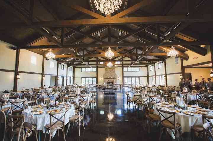 10 Barn Wedding Venues In Indiana For A Laid Back Event Weddingwire