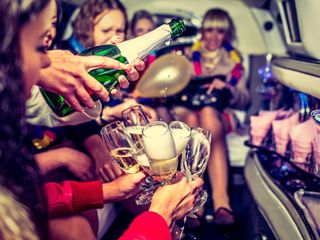 How to Throw a Bachelorette Party in Your 30s