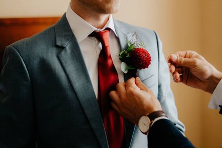 Who Wears a Boutonniere at a Wedding? 