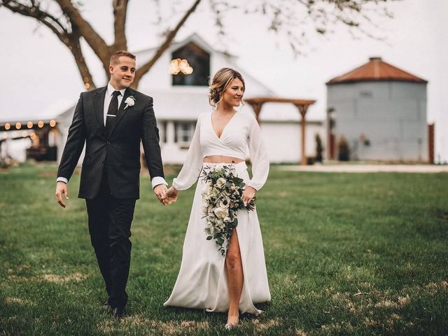 9 Wedding Venues in Iowa for Every Style