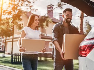 5 Things to Discuss Before Moving In Together
