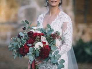 9 Mistakes Couples Always Make When Hiring Wedding Vendors