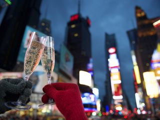 The 5 Most Romantic Places to Propose During the Holidays