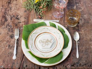 13 Modern Tropical Wedding Ideas We're Obsessed With
