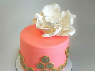 A Day in the Life of a Wedding Cake Bakery