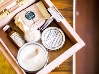 If You Cut Yourself Shaving on the Wedding Day, Do This