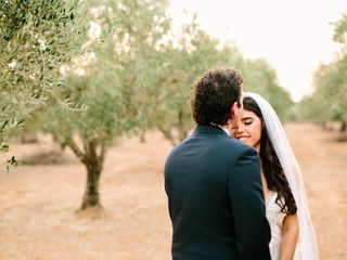 Modern Greek Weddings With Totally Steal-Worthy Details