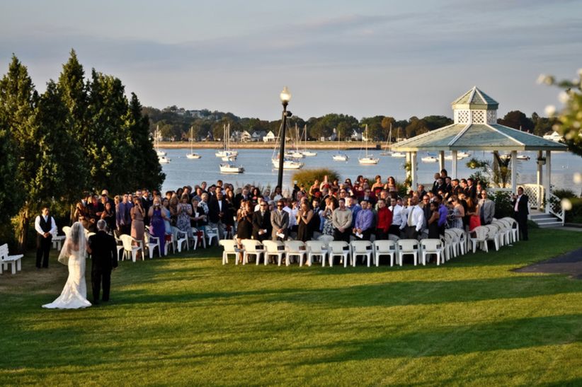 16 Stunning Outdoor Wedding Venues In Connecticut Weddingwire