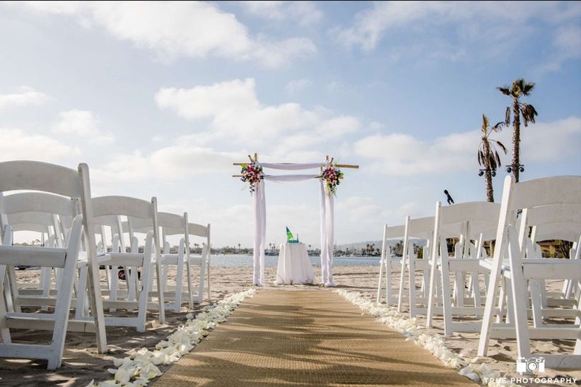 11 San Diego Beach Wedding Venues Socal Couples Will Love Weddingwire