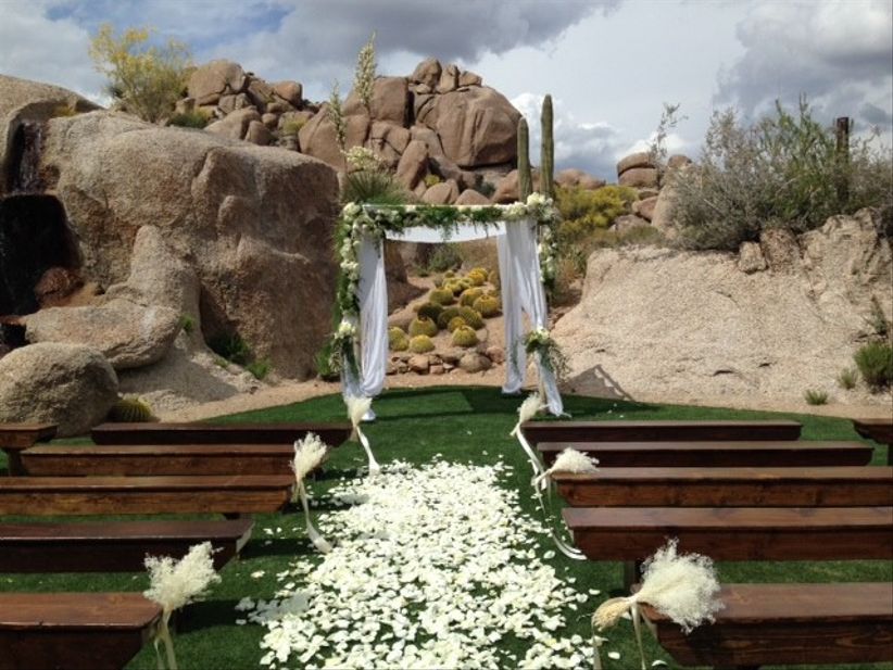 6 Outdoor Wedding Venues In Arizona With Sick Desert Views Weddingwire