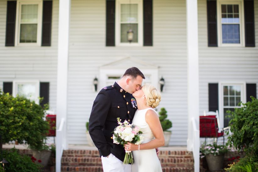 How To Plan Your Wedding If Your Spouse Is In The Military Weddingwire
