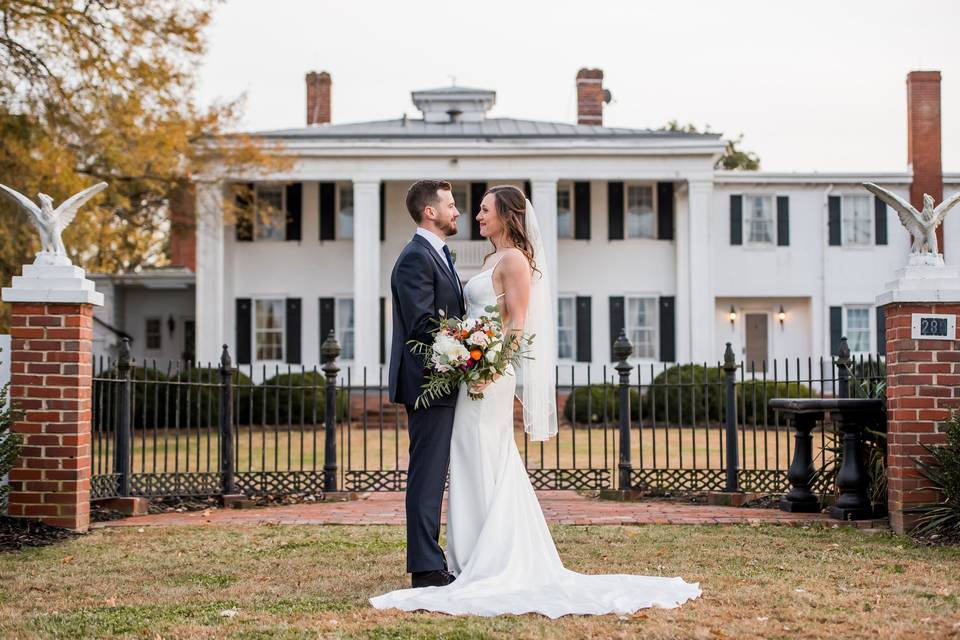 Hollyfield Manor - Venue - Manquin, VA - WeddingWire