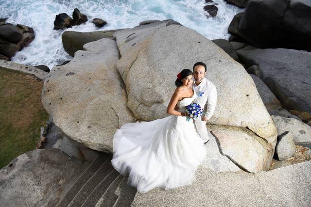 Cristian Pou Photography - Photography - Puerto Vallarta, MX - WeddingWire