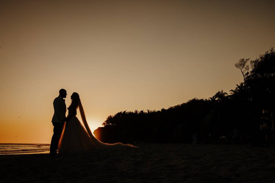 Cristian Pou Photography - Photography - Puerto Vallarta, MX - WeddingWire