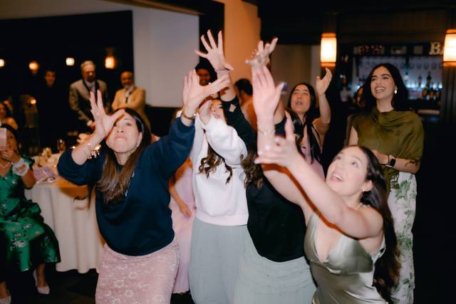 Mercedes Weddings 3