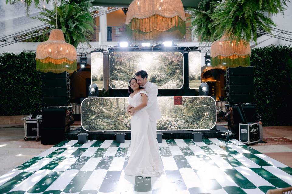 Mercedes Weddings