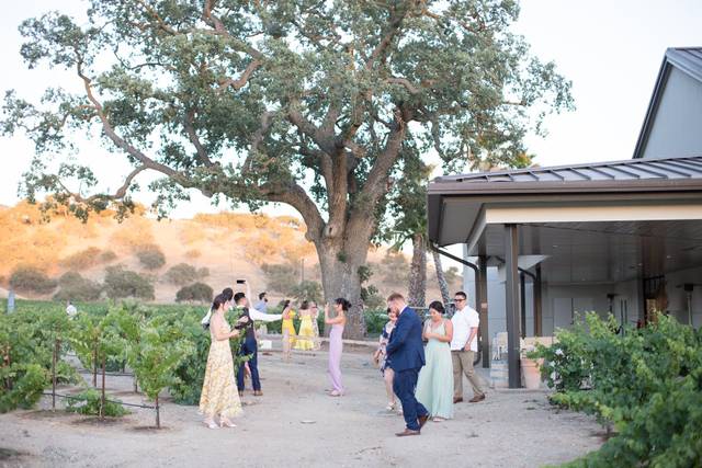 Ernest Hemingway Winery - Venue - Paso Robles, CA - WeddingWire