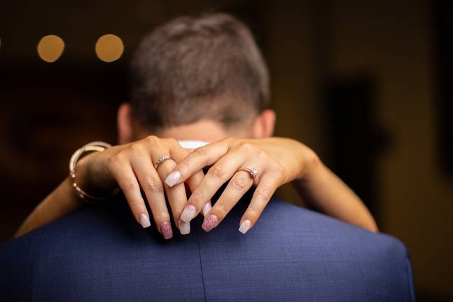 Lambeau Field Atrium - Venue - Green Bay, WI - WeddingWire