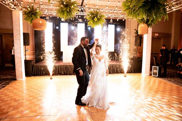 Mercedes Weddings 1