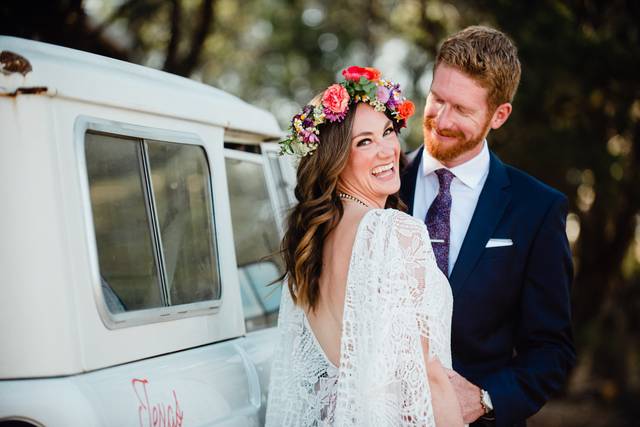 Austin Wedding at St. Louis King of France and Peached Social House -  Caitlin McWeeney Photography