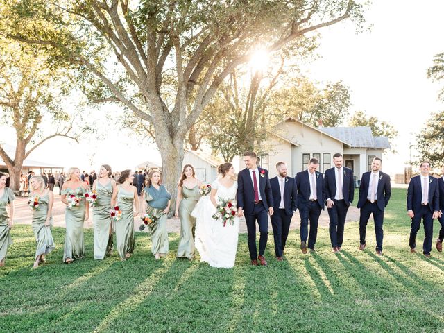 Joel and Claire&apos;s Wedding in New Braunfels, Texas 12
