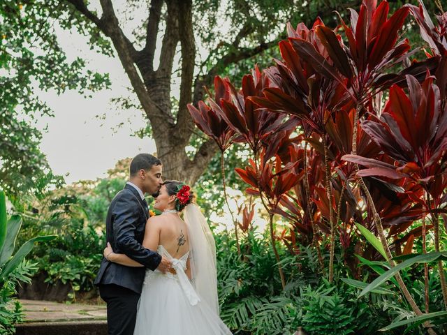 Sheree and Malique's Wedding in Kailua Kona, Hawaii 23