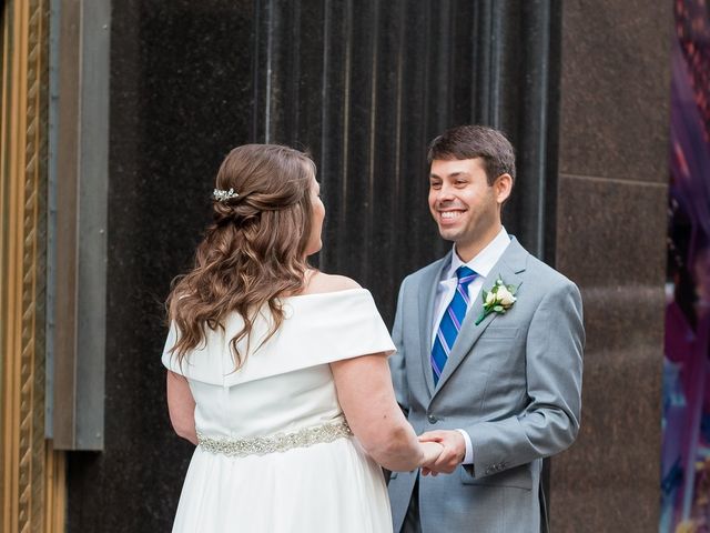 Eric and Mindy&apos;s Wedding in Cincinnati, Ohio 21