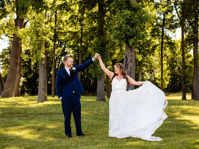 Katie and Travis&apos;s Wedding in Bensalem, Pennsylvania 10