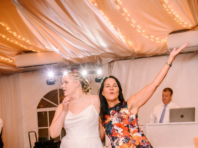 Brett and Emily&apos;s Wedding in Elkridge, Maryland 4