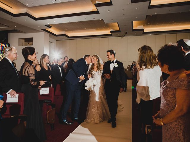 Mayer and Lindsey&apos;s Wedding in North Miami Beach, Florida 12