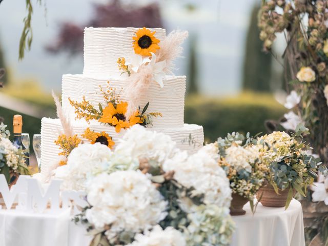 Giarvin and Jasmine's Wedding in San Gimignano, Italy 10