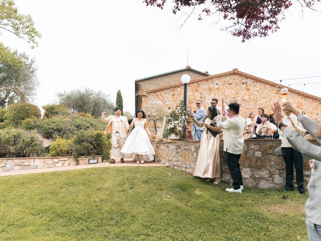 Giarvin and Jasmine's Wedding in San Gimignano, Italy 12