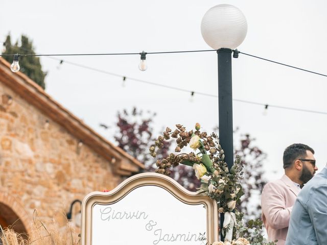 Giarvin and Jasmine's Wedding in San Gimignano, Italy 13