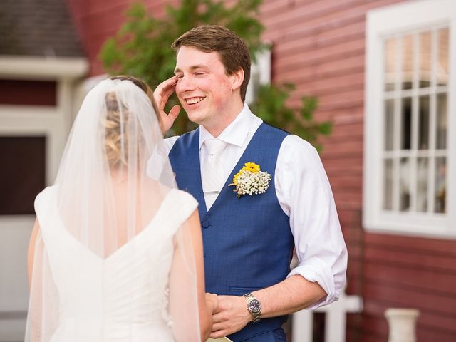Chris and Sarah&apos;s Wedding in Hartford, Connecticut 32