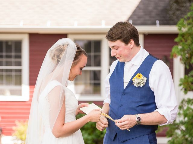 Chris and Sarah&apos;s Wedding in Hartford, Connecticut 37