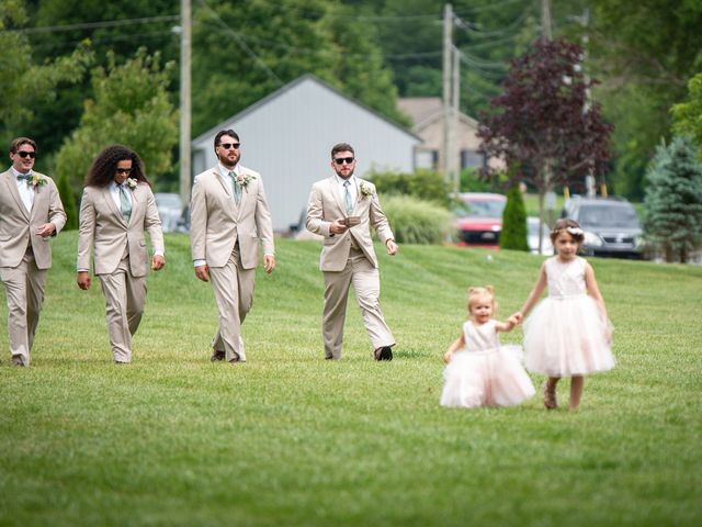 Jared and Ashley&apos;s Wedding in Casstown, Ohio 4