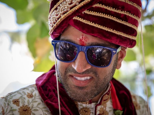 Anand and Manta&apos;s Wedding in Bora Bora, French Polynesia 10