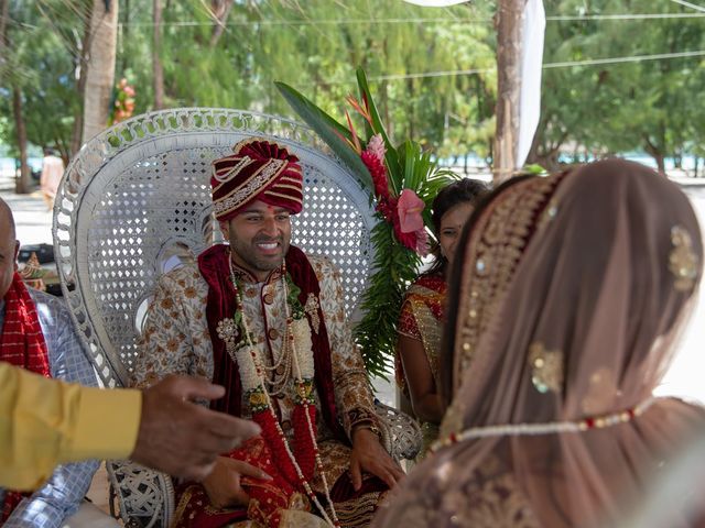 Anand and Manta&apos;s Wedding in Bora Bora, French Polynesia 13