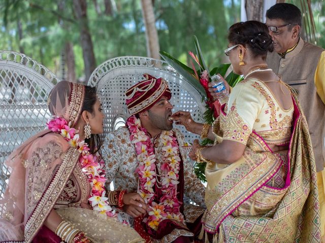 Anand and Manta&apos;s Wedding in Bora Bora, French Polynesia 55