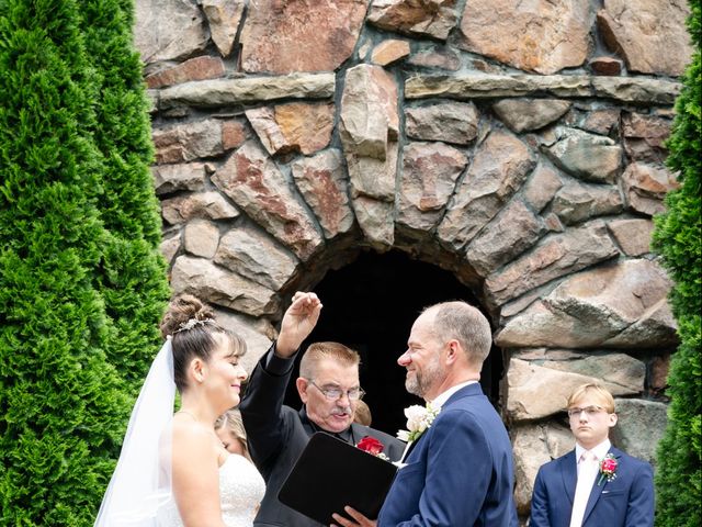 Heather and Jeff's Wedding in Alexandria Bay, New York 11