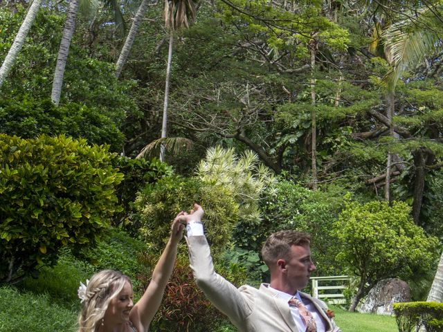 Adam Kranbuhl and Sierra Kranbuhl&apos;s Wedding in Kaneohe, Hawaii 9