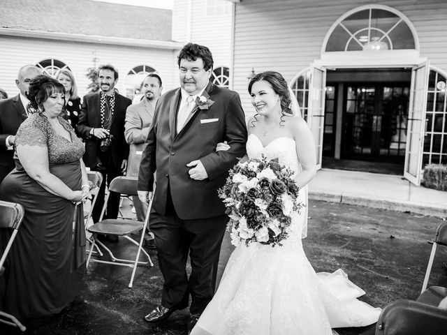Dominic and Jenifer&apos;s Wedding in Buffalo, New York 44