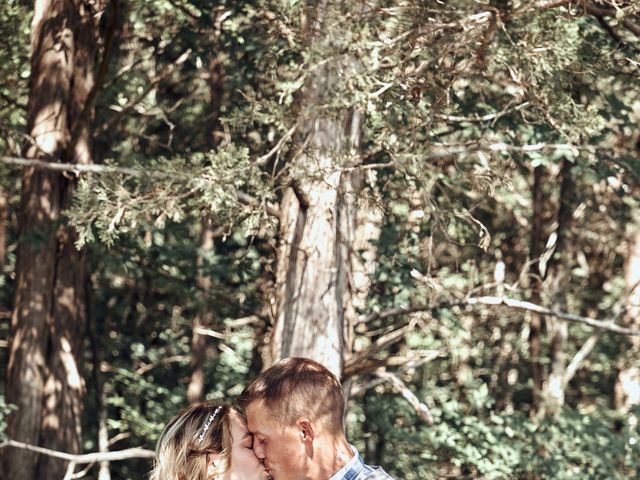 Justin and Amanda&apos;s Wedding in Christiana, Tennessee 5