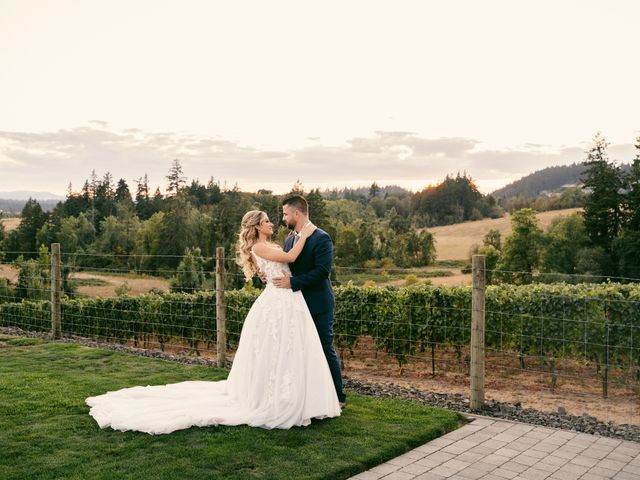 Natalie and Sergey&apos;s Wedding in West Linn, Oregon 92