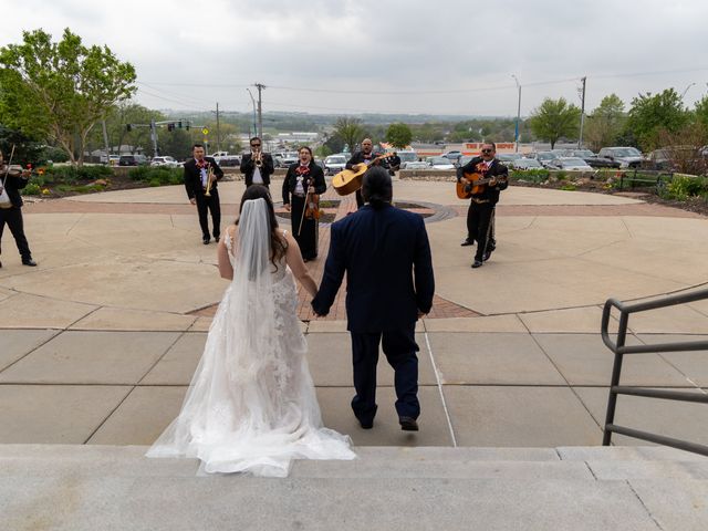 Rebekah and Adam&apos;s Wedding in Omaha, Nebraska 9