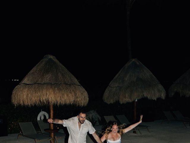 Megan and Michael&apos;s Wedding in Cancun, Mexico 20