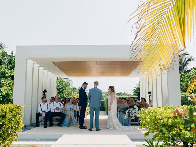 Megan and Michael&apos;s Wedding in Cancun, Mexico 37