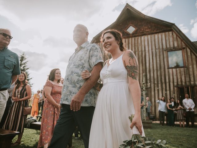 Brad and Bethany&apos;s Wedding in Portland, Oregon 14
