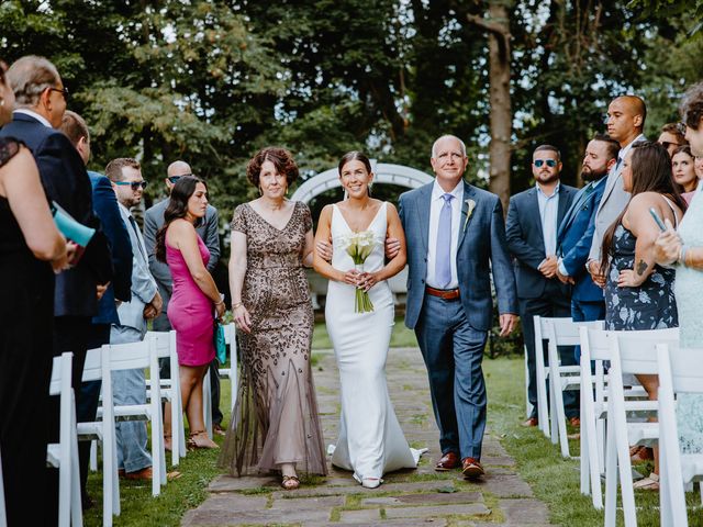 James and Danielle&apos;s Wedding in Barre, Massachusetts 17